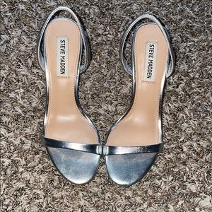 Steve Madden Metallic Silver Heels